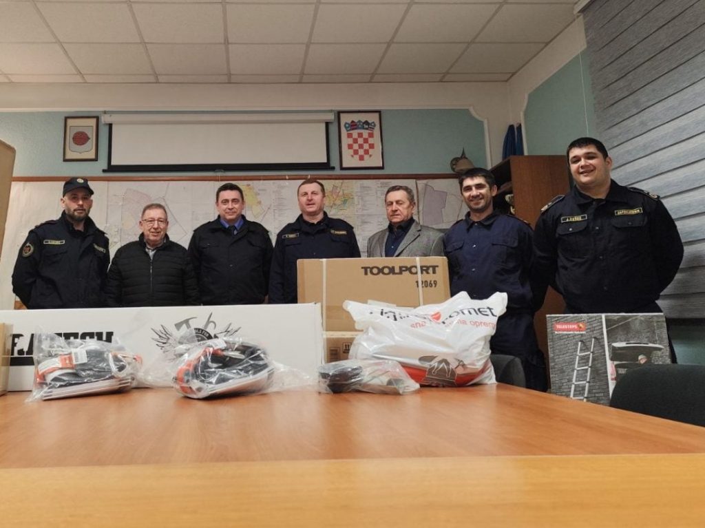 VZO-u Orehovica nova oprema