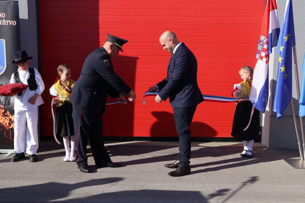 Otvoren novi vatrogasni dom vrijedan milijun eura